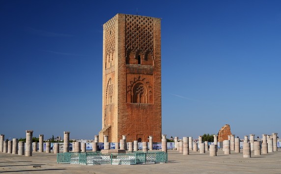 Image 2 of 8