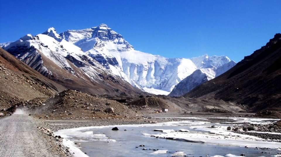 Mount Everest Base Camp from Lhasa: 8-Day Group Tour - undefined - Image 6