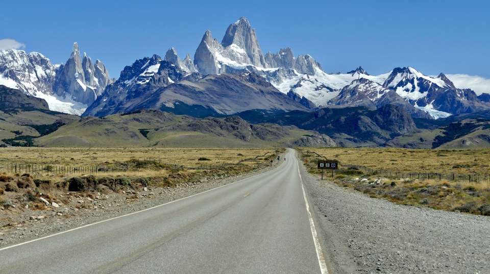 Mountains and Glaciers: El Calafate and Torres del Paine - People Travel And Experience - Argentina