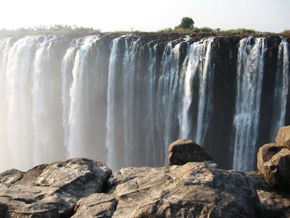 Nairobi To Victoria Falls (54 Days) Apes & Lakes - Oasis Overland - Kenya - Image 6