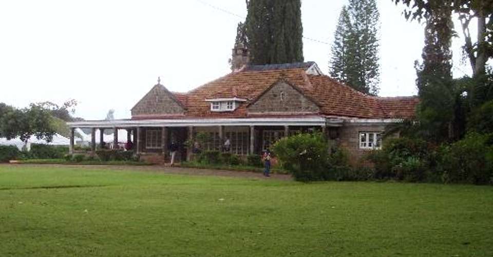 Nairobi Tour To Giraffe Center and Karen Blixen Museum - Cruzeiro Safaris - Kenya - Image 2