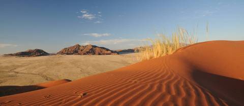 Africa Walking Tour: Namibia To Victoria Falls Explorer