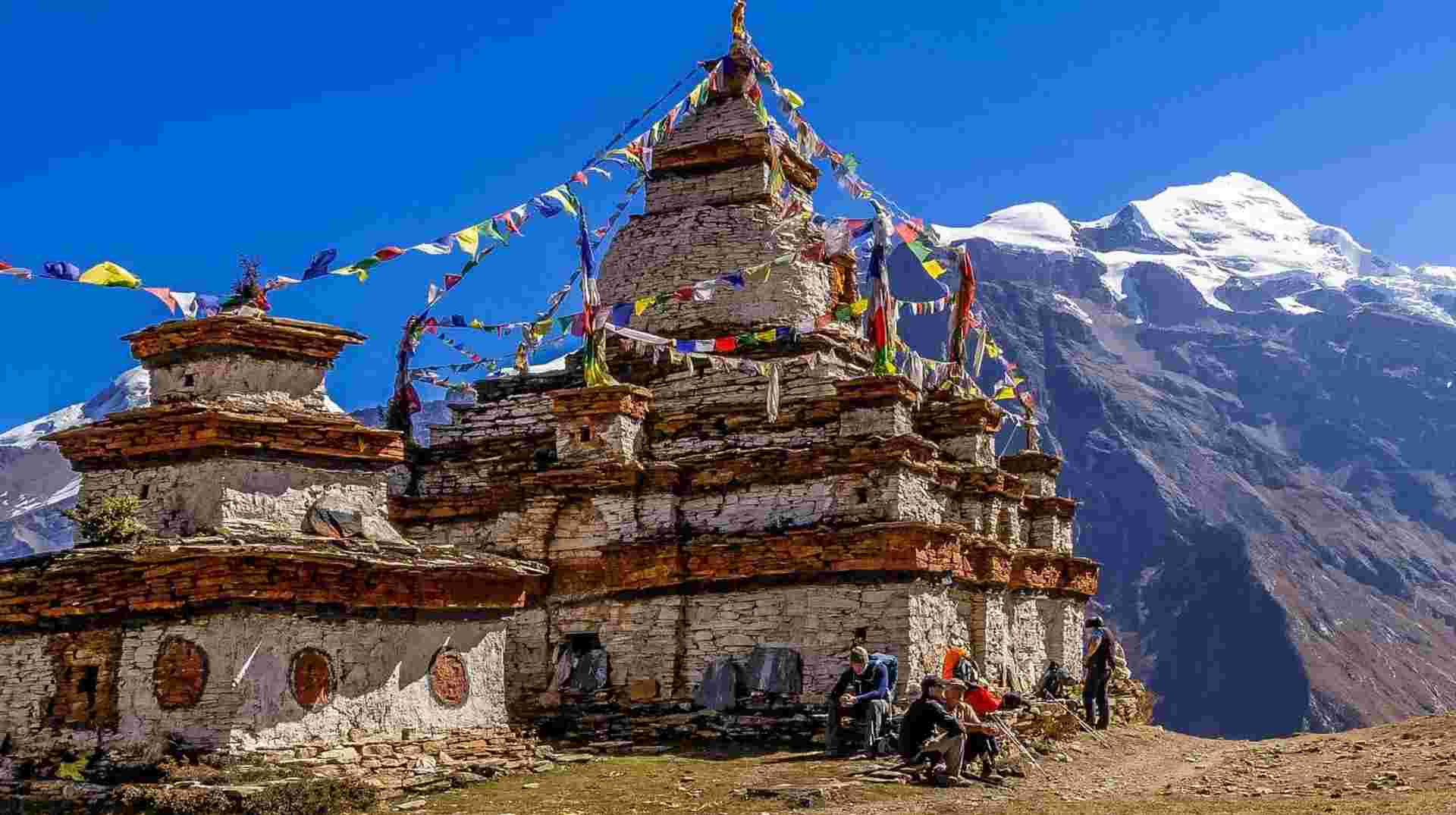 Nar Phu Valley & Thorong La Pass Trek