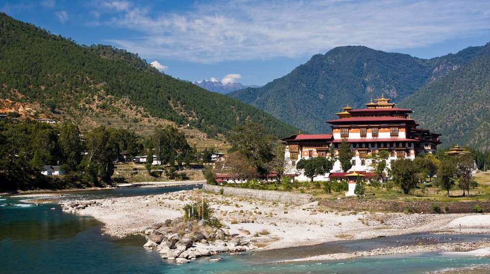 Nepal and Bhutan Tour - Himalayan Glacier Adventure And Travel Company - Nepal - Image 2