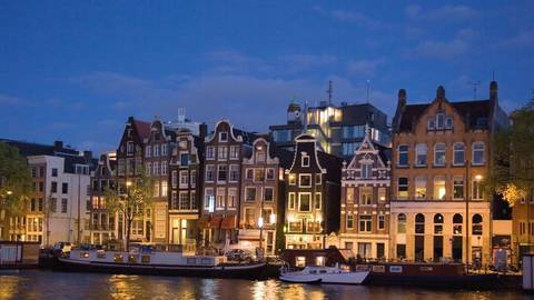 Europe Guided And Escorted Tours: New Year In Holland And The Romantic Rhine (port-to-port Cruise)