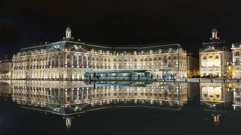 France Eco Tours: New Year In The Bordeaux Region (port-to-port Cruise)