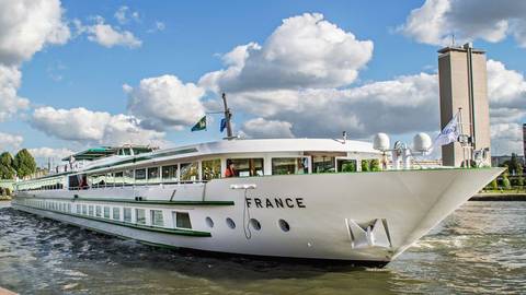 Europe Guided And Escorted Tours: New Year In The Romantic Rhine Valley (port-to-port Cruise)