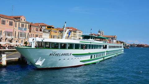 Europe Guided And Escorted Tours: New Year In Venice (port-to-port Cruise)