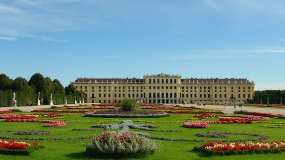 Image 2 of 6