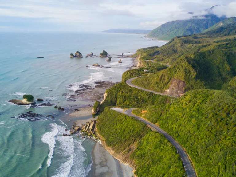 Oceania Adventure Tour: New Zealand Explorer