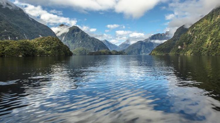 Journeys: Discover New Zealand by G Adventures | Bookmundi