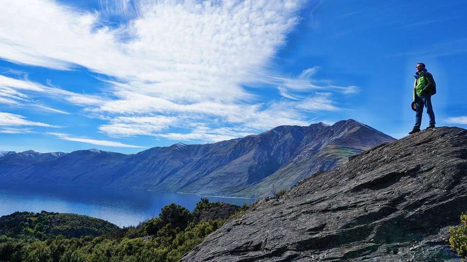 South Island Express - Haka Tours - New Zealand - Image 1