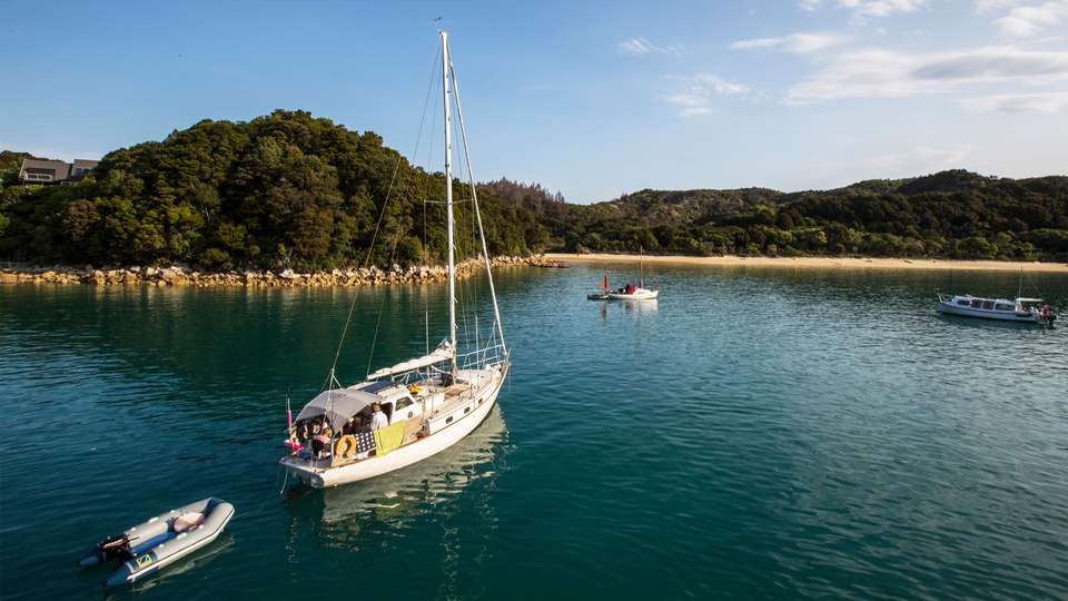 New Zealand: South Island Encompassed - G Adventures - New Zealand