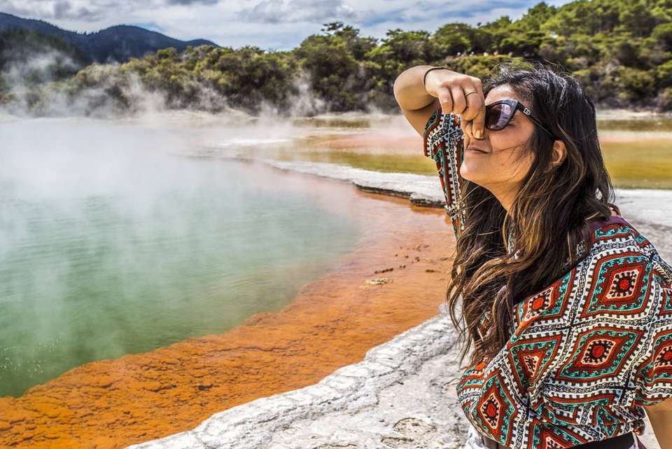 New Zealand Uncovered (Northbound) - Intrepid Travel - New Zealand - Image 3