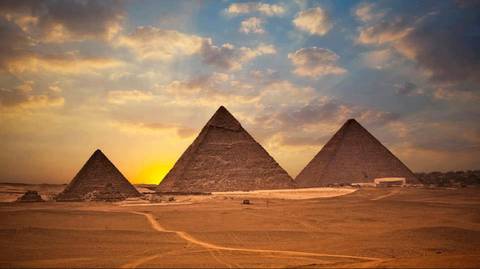 Luxor Cruise Tour: Nile Adventure: Felucca Cruise & The Red Sea