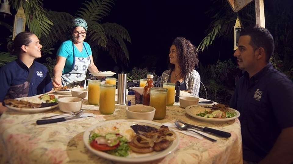 Nocturnal Experience & Costa Rican Dinner - Eco Terra Costa Rica - Costa Rica - Image 3