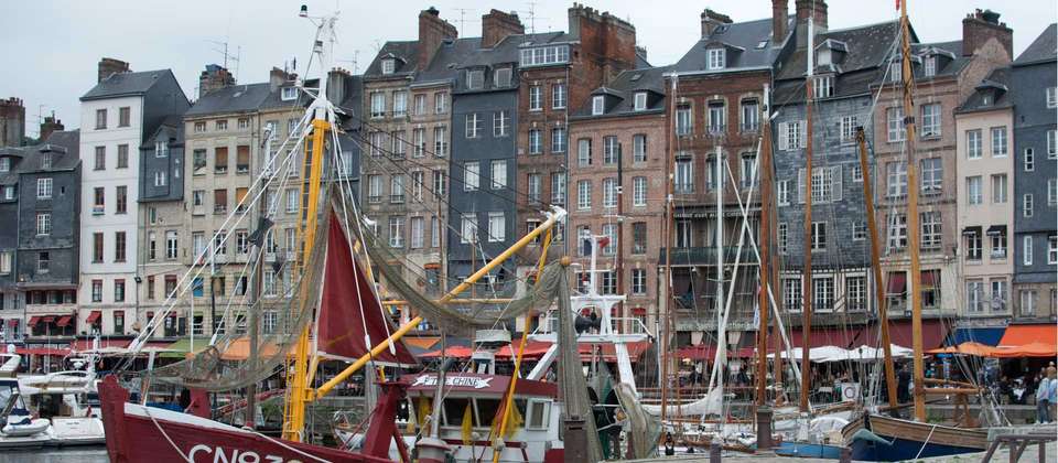 Normandy on Foot - Utracks - France - Image 6