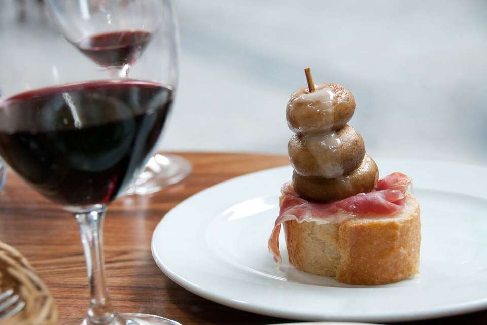 North Spain Discovery - Intrepid Travel - Spain - Image 7