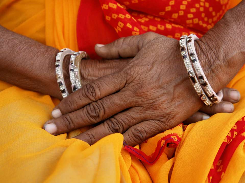 Northern India: Riverside Safaris, Ancient Fortresses & The Taj Mahal - G Adventures - India - Image 5