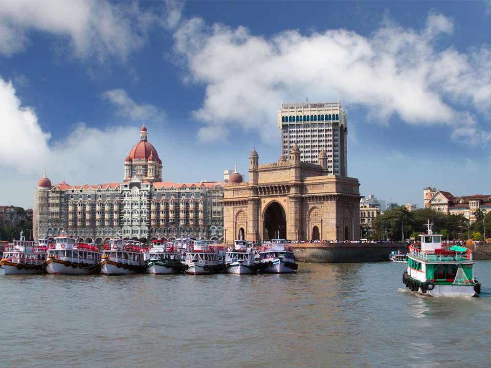 Northern India: Riverside Safaris, Ancient Fortresses & The Taj Mahal - G Adventures - India - Image 8