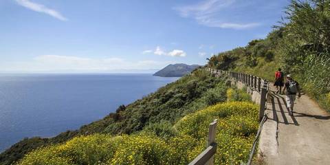Europe Volcanoes Tour: Northern Sicily: Islands & Volcanoes