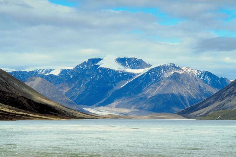 Northwest Passage: The Legendary Arctic Sea Route (Ultramarine) - 17 days