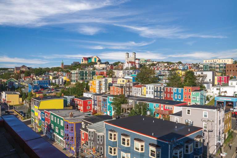 Northwest Passage to Newfoundland: Glaciers, Mountains and Wildlife - 16 days