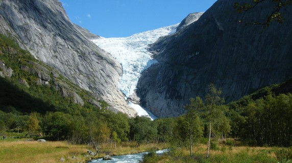 Image 5 of 11