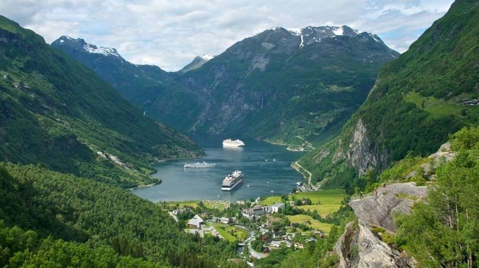 Norwegian Fjords - Charm and Traditions - undefined - Image 7
