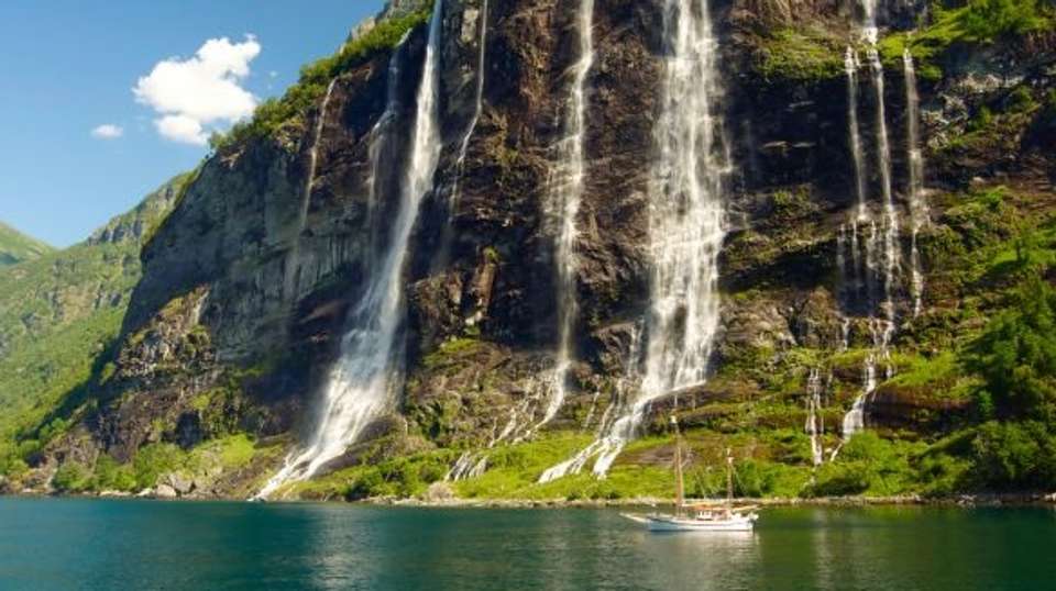Norwegian Fjords - Charm and Traditions - undefined - Image 8