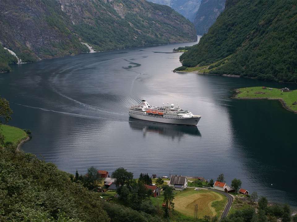 Norwegian Fjords Self Drive - 8 days - On The Go Tours - Norway - Image 4