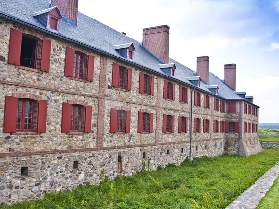 Image 5 of 9