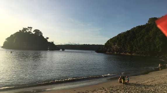 Image 4 of 6
