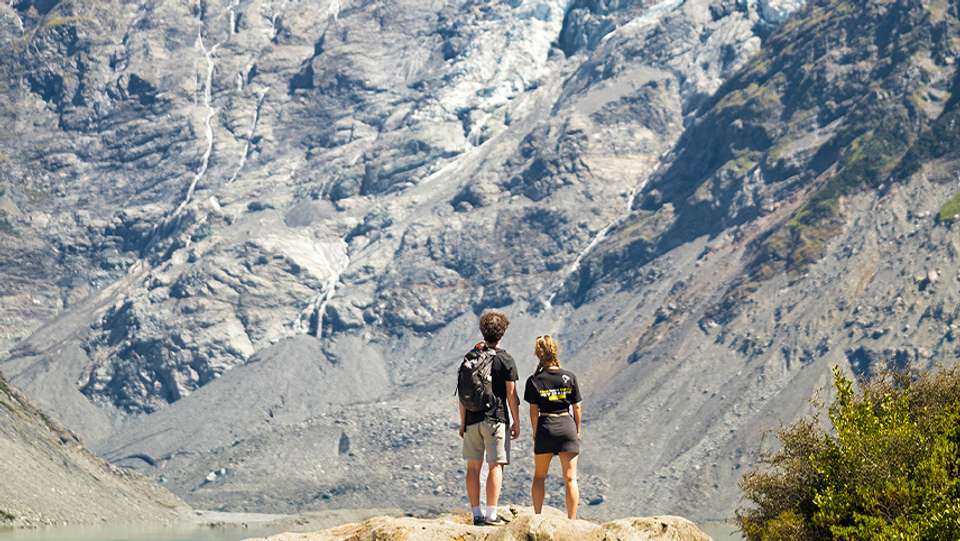 NZ Adventure South - Intro Travel - New Zealand