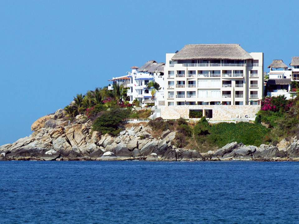 Oaxaca to Puerto Escondido: Day of the Dead - G Adventures - Mexico