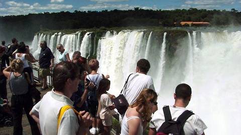 Puerto Iguazu Waterfalls Tour: One Night In Iguazu Falls