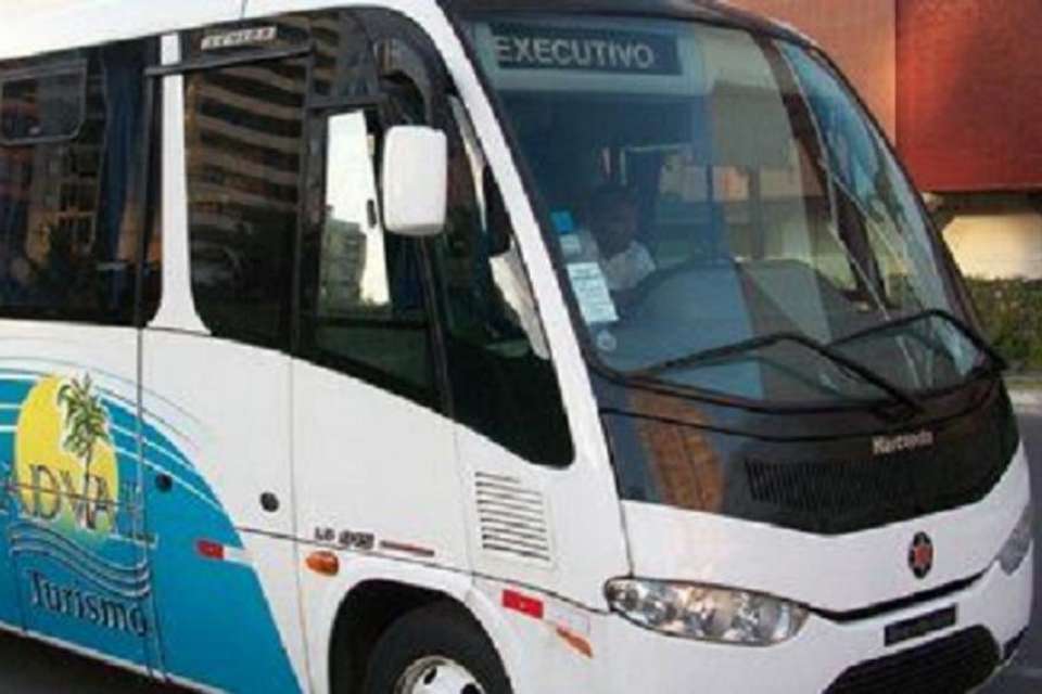 One-way Shared Tranfer Salvador Airport to hotels in Downtown - Tangol Tours - Brazil - Image 1