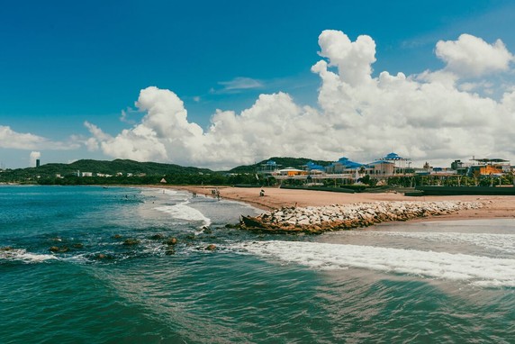 Image 2 of 11