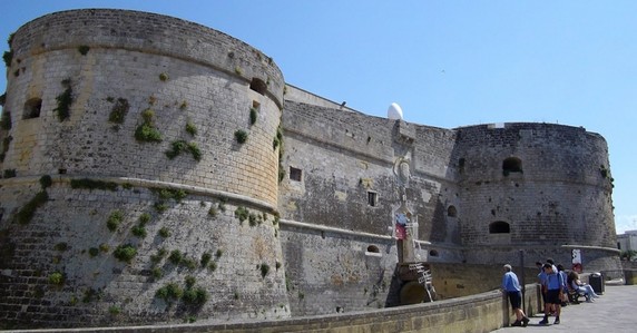 Image 5 of 7