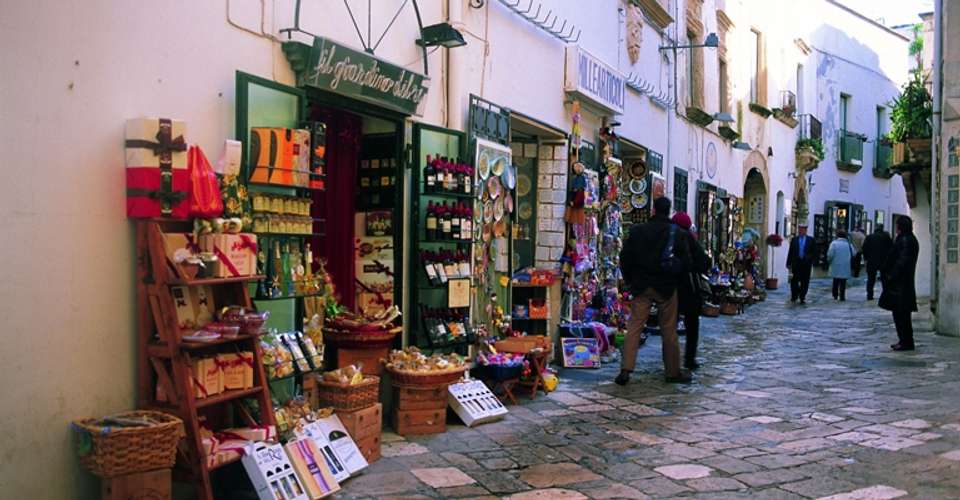 Otranto: guided walking tour in Salento - Associazione Culturale "le Terre Di Federico" - Italy - Image 6