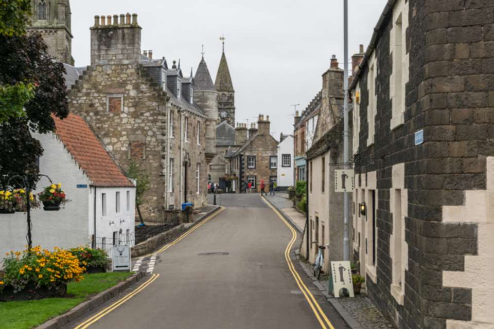 Image 5 of 11