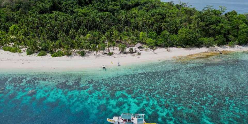 Palawan and Coron: Underground Rivers, Snorkeling & Island Hopping - G Adventures - Philippines - Image 1