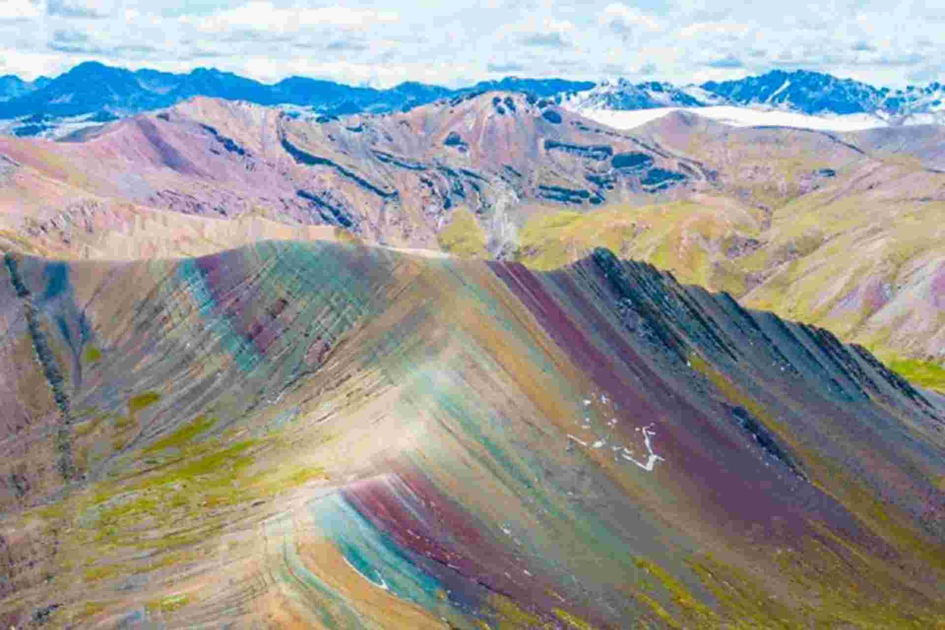Palccoyo Rainbow Mountain Trek Day Tour in Cusco