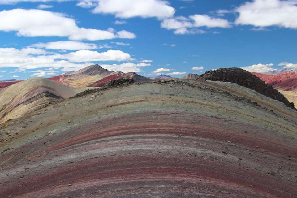 Palccoyo Rainbow Mountain Trek Day Tour in Cusco - Tangol Tours - Peru - Image 5