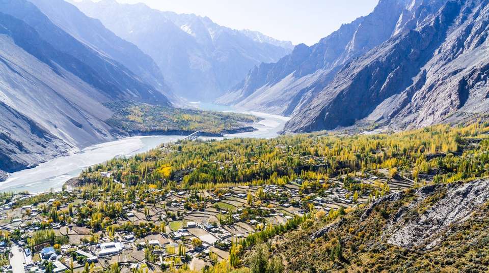 Paradise of Pakistan: Gilgit Baltistan tour - Crossroads Adventure - Pakistan - Image 4