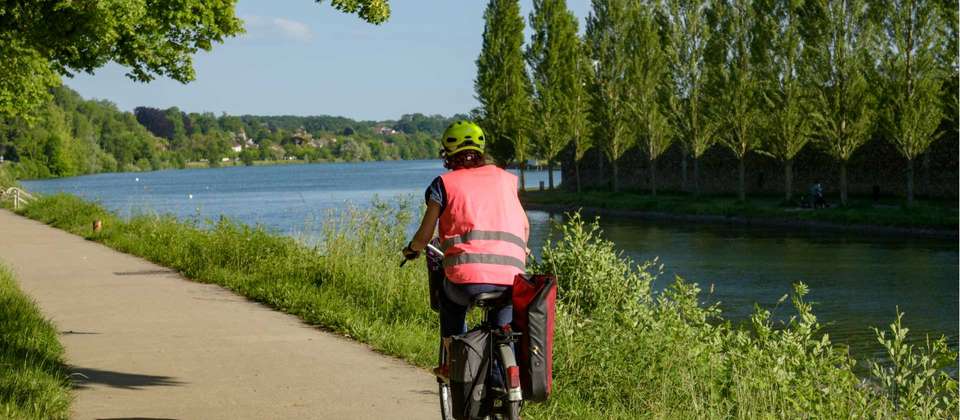 Paris and the Seine Valley Bike and Barge - Utracks - France - Image 3