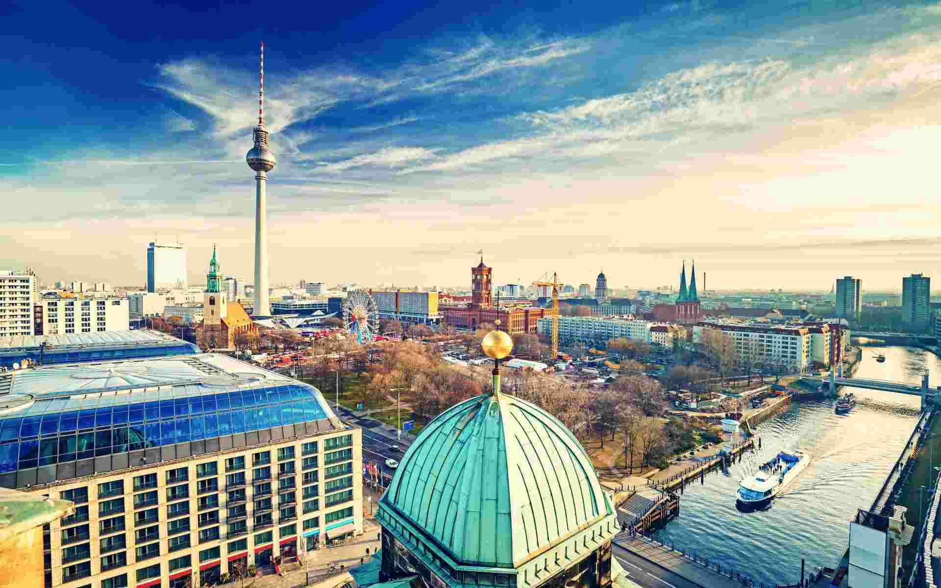 Paris, London and Central Capitals