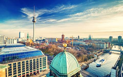 Paris, London And Central Capitals - Winter Tours