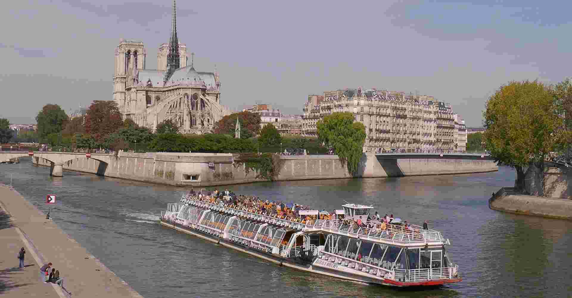 Paris Segway Trip and Boat Tour on the Seine