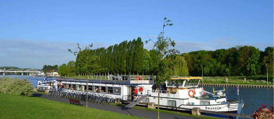 Paris to Bruges Bike and Barge - undefined - Image 8